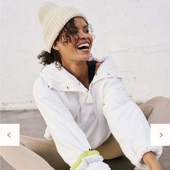 Free People Movement Winter White Cool Down Beanie acrylic hat warm soft cream - Picture 3 of 10